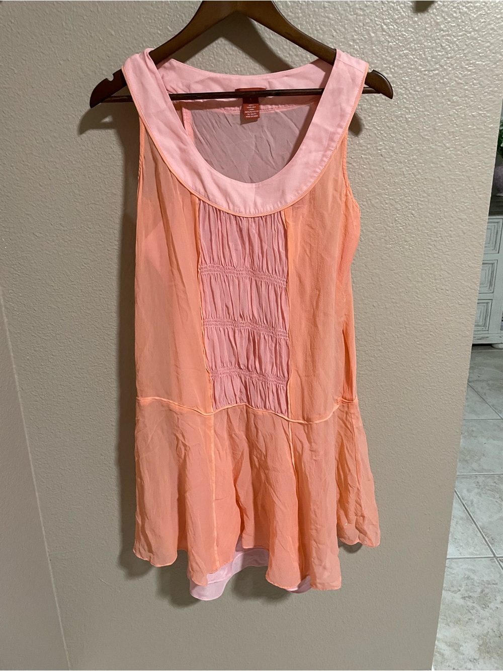 Sundance Peach and Light Pink Sleeveless Pleated Tunic